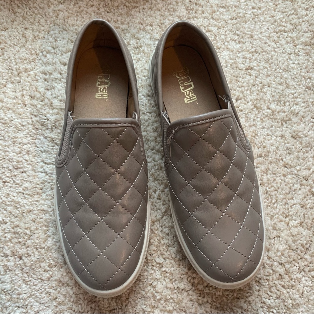 Grey/nude quilted slip on shoes. Size 6.5.